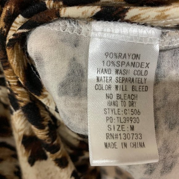 2 for $5-Leopard umgee USA Spaghetti Strap Top Size M - Picture 3 of 3
